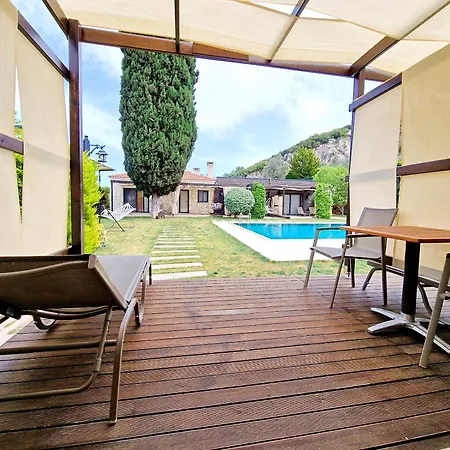 Turnabogazi Ciftlik Evleri ホテル イズミル