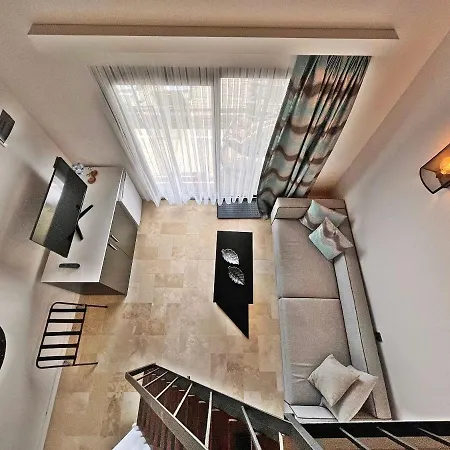 Turnabogazi Ciftlik Evleri Izmir