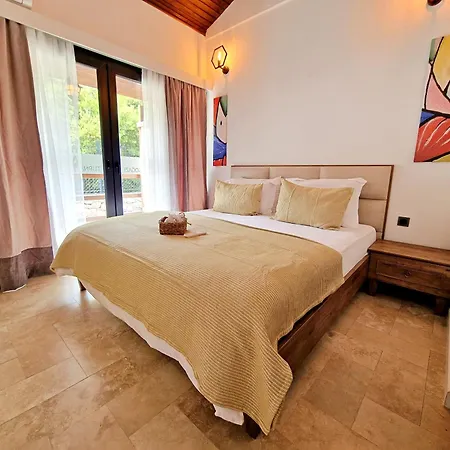 Turnabogazi Ciftlik Evleri * İzmir