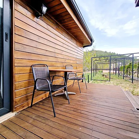 Turnabogazi Ciftlik Evleri * Esmirna