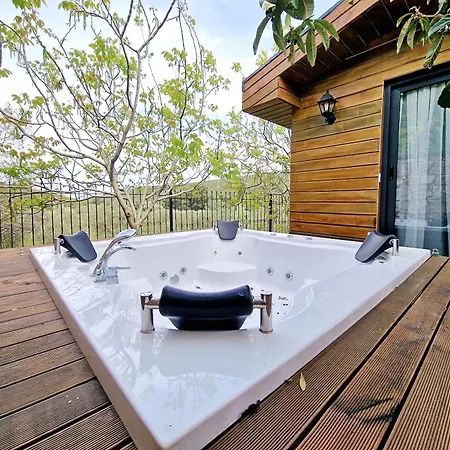 Turnabogazi Ciftlik Evleri İzmir