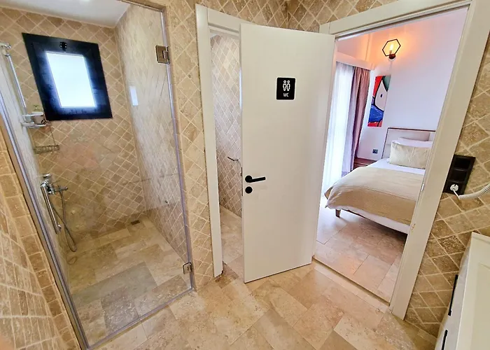 Turnabogazi Ciftlik Evleri * Izmir