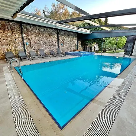 Turnabogazi Ciftlik Evleri *